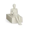 Character skulptur med budskap, The attentive one
