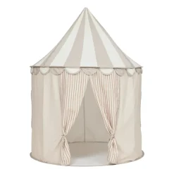 Circus tält, Clay