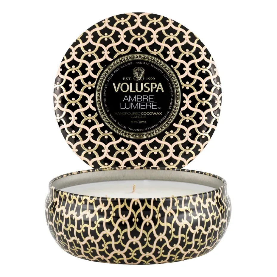 Maison Noir 3-wick Tin doftljus 40 timmar, Ambre Lumiere