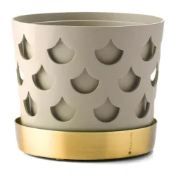 Trio Drop kruka beige med fat i mässing, Small Ø12 cm